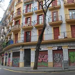 Elegantniy Poble Sec * Barcelona