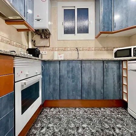 Elegantniy Poble Sec Apartman